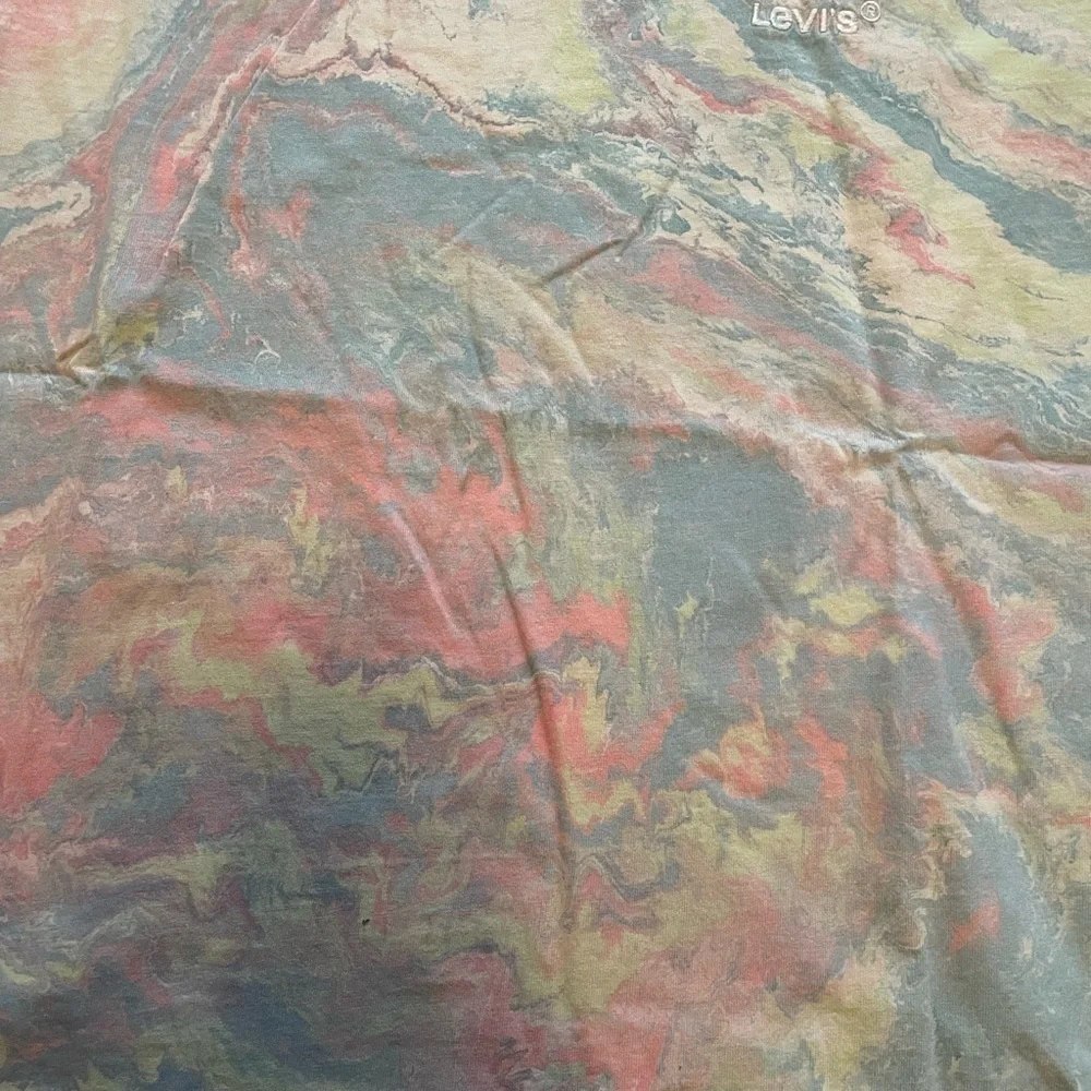 𝅺levi's Premium Red Tab Vintage Tee Marble Dye Calypso